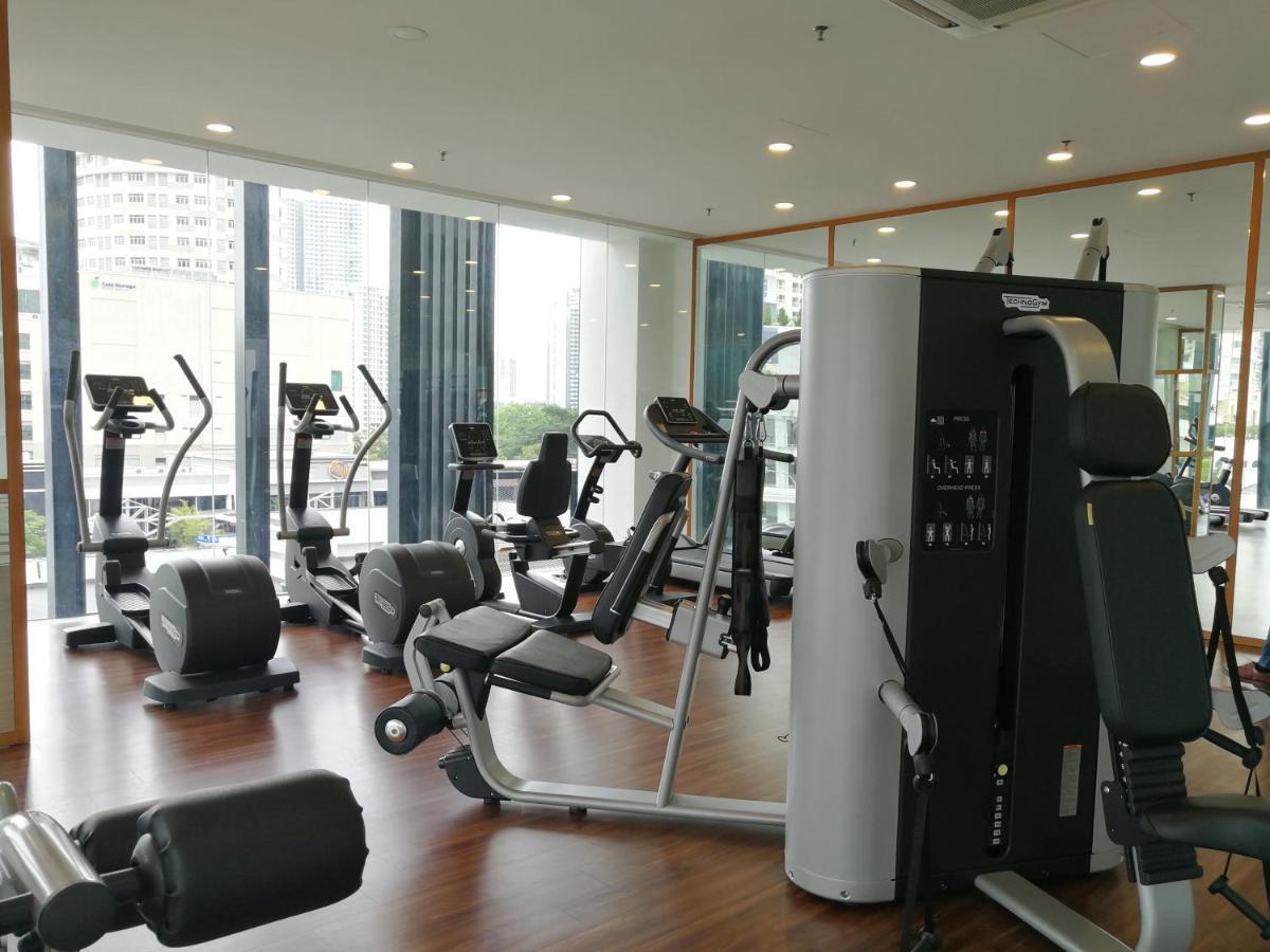 Landmark Stunning High Floor Coast View Studio #Netflix #Fast Wifi Tanjung Tokong Exterior foto